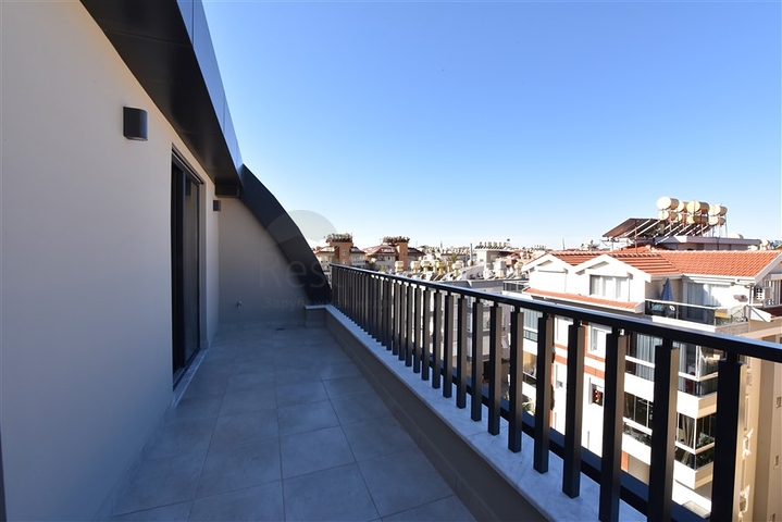 دوبلكس ضمن مجمع حديث 2020 - قريبة من شاطئ كليوباترا - الانيا سنتر  