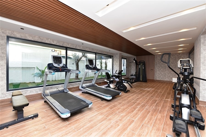 دوبلكس ضمن مجمع حديث 2020 - قريبة من شاطئ كليوباترا - الانيا سنتر  