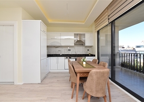 دوبلكس ضمن مجمع حديث 2020 - قريبة من شاطئ كليوباترا - الانيا سنتر  