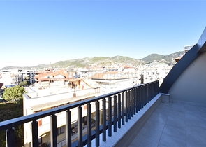 دوبلكس ضمن مجمع حديث 2020 - قريبة من شاطئ كليوباترا - الانيا سنتر  