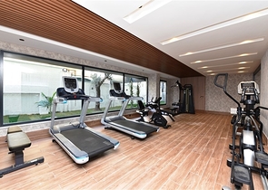 دوبلكس ضمن مجمع حديث 2020 - قريبة من شاطئ كليوباترا - الانيا سنتر  