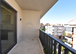 دوبلكس ضمن مجمع حديث 2020 - قريبة من شاطئ كليوباترا - الانيا سنتر  