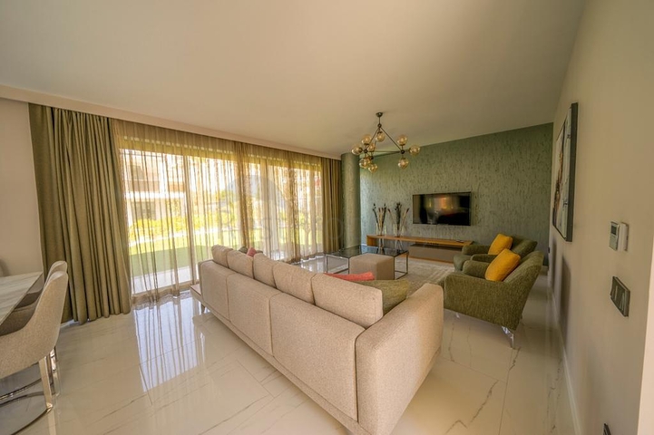 فلل 4 غرف وصالة -مستقلة - في بودروم 