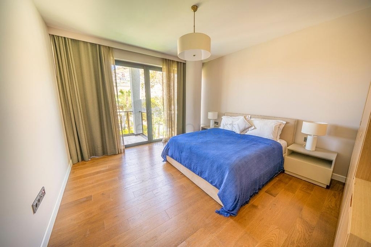 فلل 4 غرف وصالة -مستقلة - في بودروم 