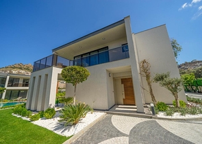 فلل 4 غرف وصالة -مستقلة - في بودروم 