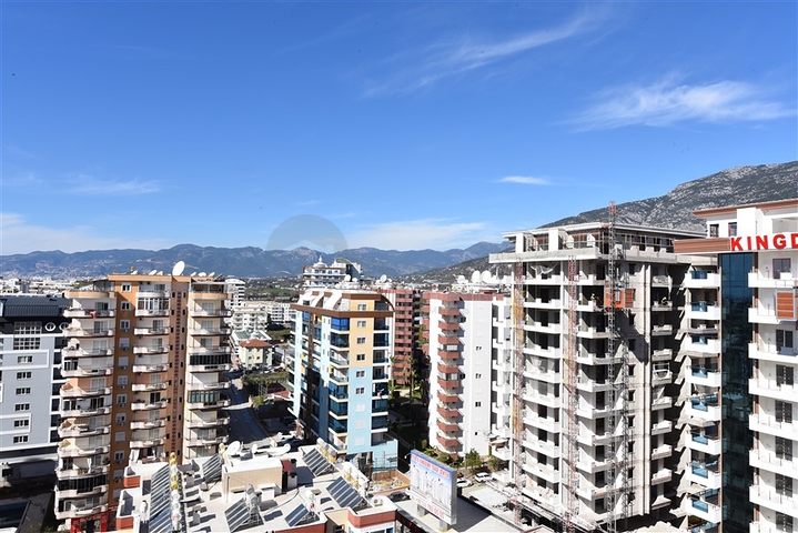 دوبلكس عائلية واسعة - اطلالة بحر - تصميم 3 غرف و2 صالة - في مهموتلار /  الانيا 