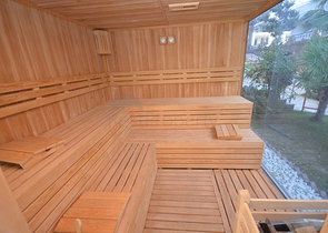 دوبلكس عائلية واسعة - اطلالة بحر - تصميم 3 غرف و2 صالة - في مهموتلار /  الانيا 