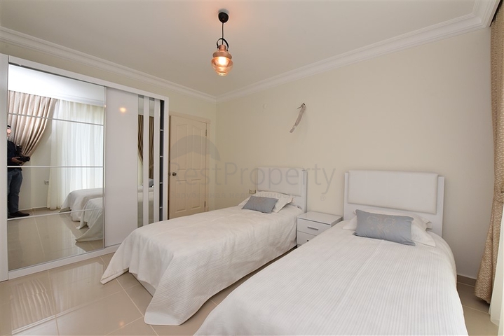 فيلا مستقلة - اربع غرف وصالة - ضمن مجمع - في كارجي جاك / الانيا 