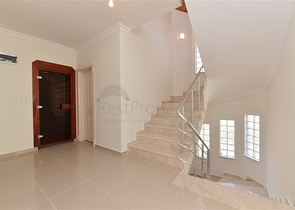 فيلا مستقلة - اربع غرف وصالة - ضمن مجمع - في كارجي جاك / الانيا 