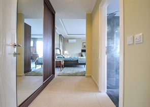 فيلا مستقلة - مسبح خاص وحديقة - تصميم 4 غرف وصالة -اطلالة بحر- في كارجي جاك /الانيا 