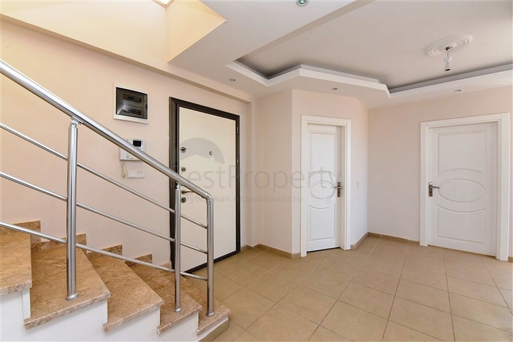 دوبلكس عائلية - 3 غرف وصالتين - اطلالة بحر - في مهموتلار / الانيا 