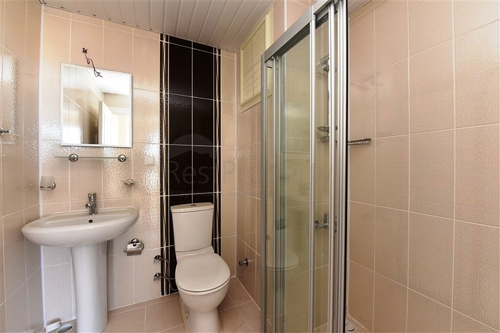 دوبلكس عائلية - 3 غرف وصالتين - اطلالة بحر - في مهموتلار / الانيا 