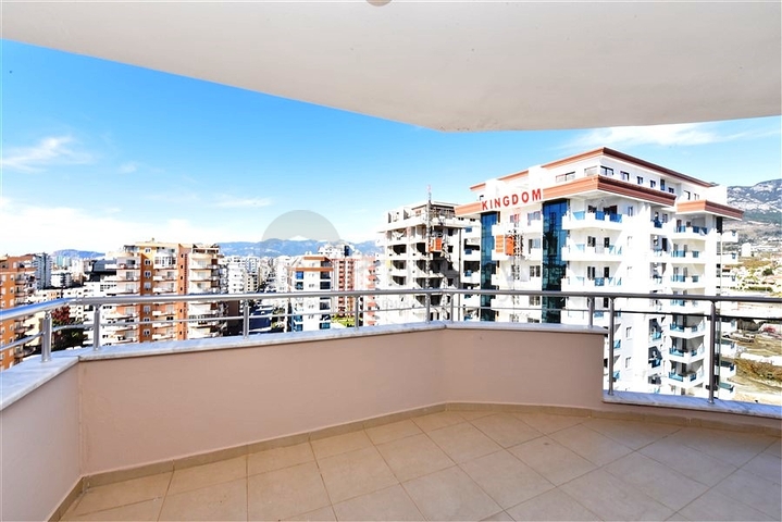 دوبلكس عائلية - 3 غرف وصالتين - اطلالة بحر - في مهموتلار / الانيا 