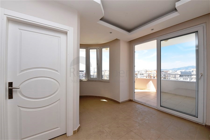 دوبلكس عائلية - 3 غرف وصالتين - اطلالة بحر - في مهموتلار / الانيا 