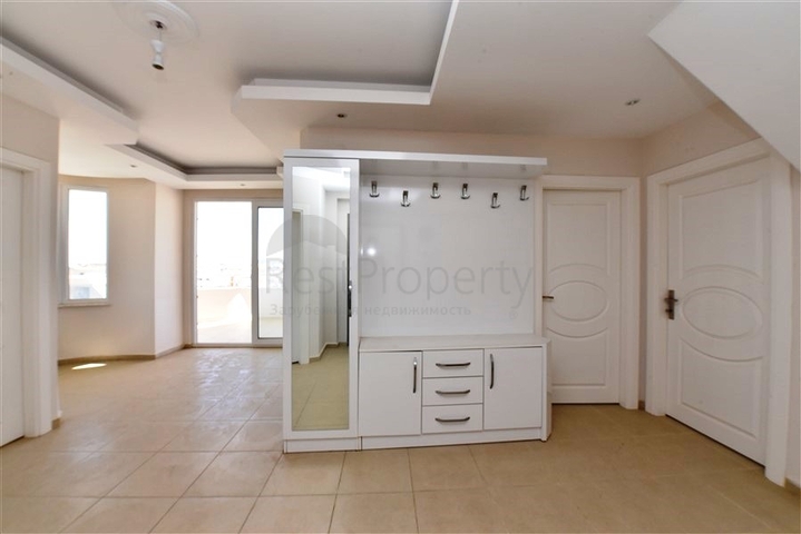 دوبلكس عائلية - 3 غرف وصالتين - اطلالة بحر - في مهموتلار / الانيا 