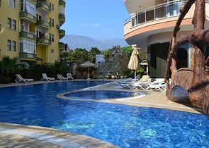 دوبلكس عائلية - 3 غرف وصالتين - اطلالة بحر - في مهموتلار / الانيا 