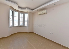 دوبلكس عائلية - 3 غرف وصالتين - اطلالة بحر - في مهموتلار / الانيا 