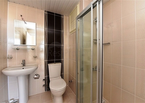 دوبلكس عائلية - 3 غرف وصالتين - اطلالة بحر - في مهموتلار / الانيا 