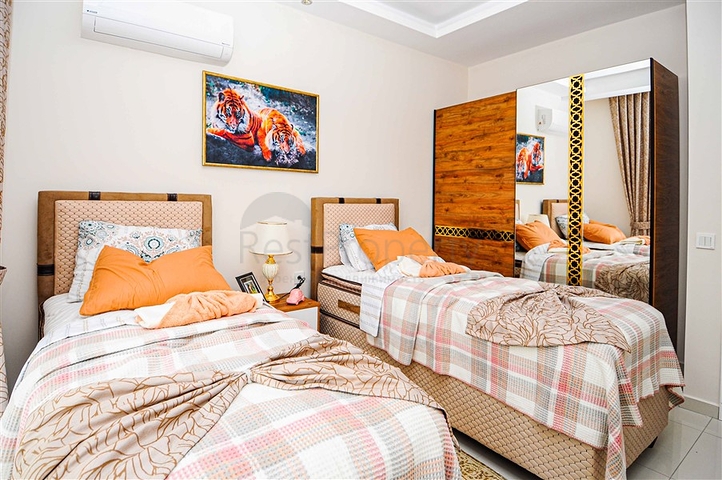 شقة دوبلكس ارضية - مع مدخل للحديقة -ضمن مجمع حديث فاخر - في كارجي جاك / الانيا 