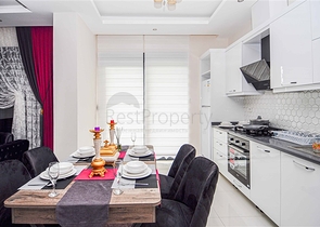 شقة دوبلكس ارضية - مع مدخل للحديقة -ضمن مجمع حديث فاخر - في كارجي جاك / الانيا 