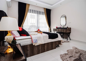 شقة دوبلكس ارضية - مع مدخل للحديقة -ضمن مجمع حديث فاخر - في كارجي جاك / الانيا 