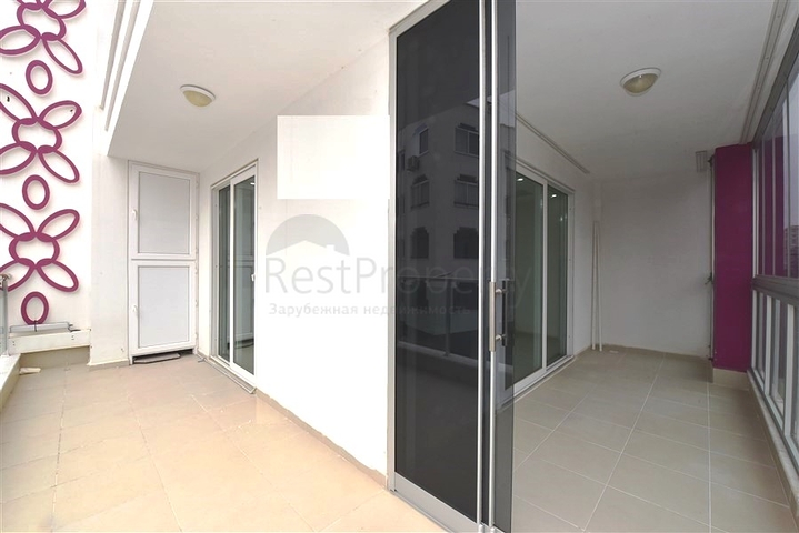 شقة غرفة وصالة - قريبة من البحر والاسواق -في مهموتلار /الانيا 