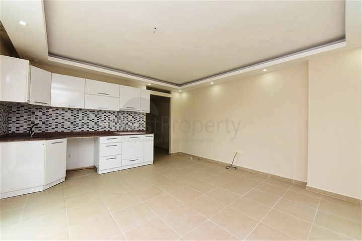 شقة غرفة وصالة - قريبة من البحر والاسواق -في مهموتلار /الانيا 