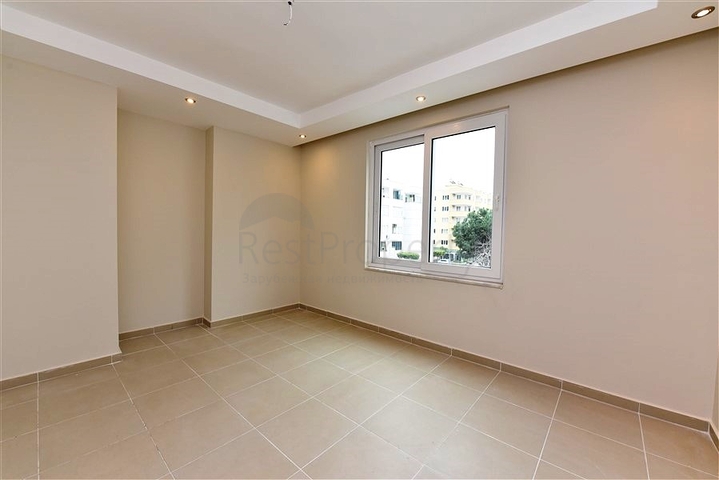 شقة غرفة وصالة - قريبة من البحر والاسواق -في مهموتلار /الانيا 