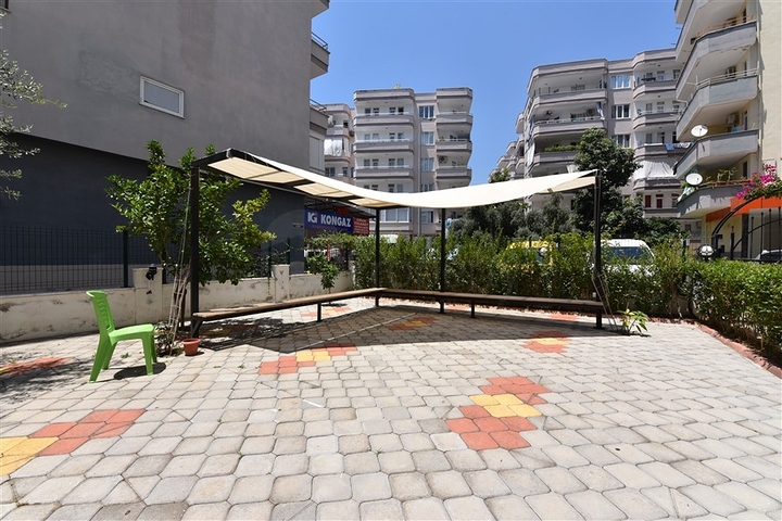 شقة غرفة وصالة - قريبة من البحر والاسواق -في مهموتلار /الانيا 