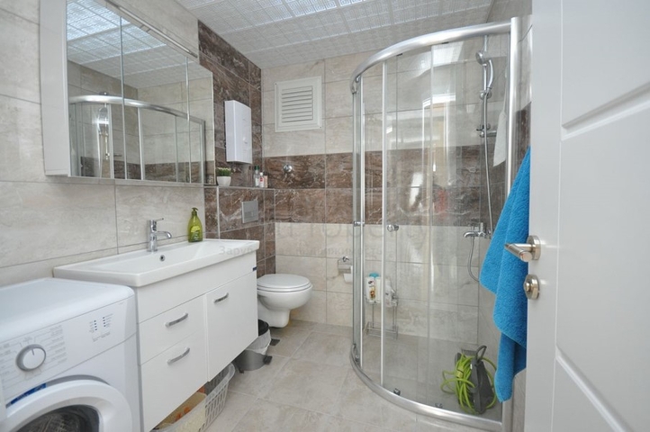 شقة 2 غرفة وصالة - مع الاثاث- ضمن مجمع يضم كافة الخدمات - في الانيا / منطقة مهموتلار 