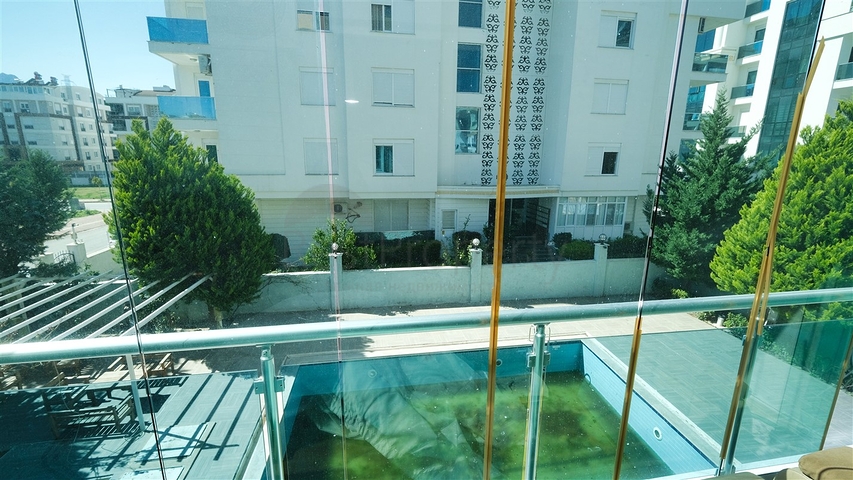 شقق 1 + 1 في هورما كونيالتي انطاليا