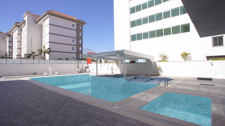 شقق ودوبلكس ضمن مجمع حديث - اطلالة بحر - في كاستل / الانيا 