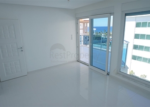 شقق ودوبلكس ضمن مجمع حديث - اطلالة بحر - في كاستل / الانيا 