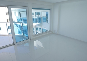 شقق ودوبلكس ضمن مجمع حديث - اطلالة بحر - في كاستل / الانيا 