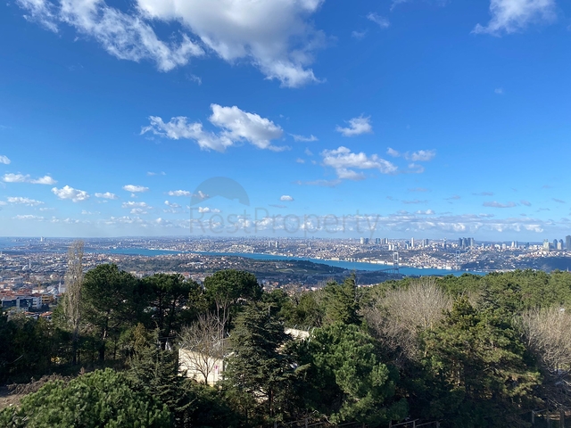 اطلالة على مضيق البوسفور - شقق عائلية ضمن مجمع حديث فاخر - في اسطنبول الاسيوية 