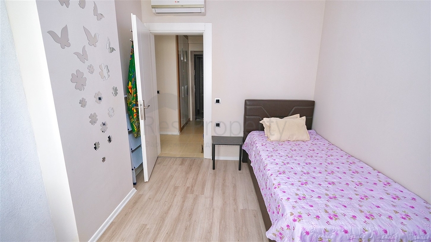 شقة 2 + 1 مع أثاث في مجمع في هورما كونيالتي