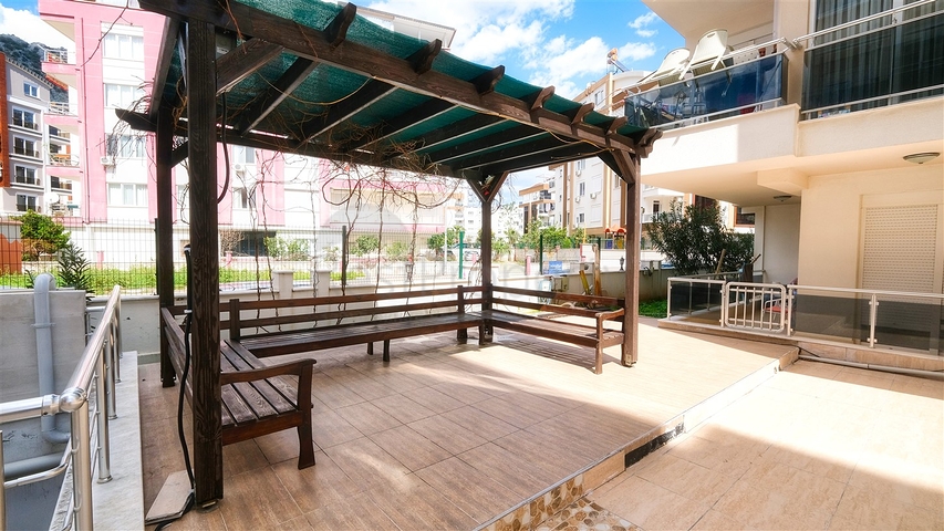 شقة 2 + 1 مع أثاث في مجمع في هورما كونيالتي