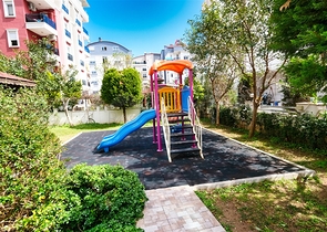 شقة 2 + 1 مع أثاث في مجمع في هورما كونيالتي