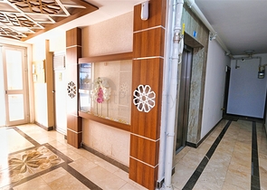 شقة 2 + 1 مع أثاث في مجمع في هورما كونيالتي