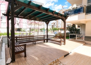 شقة 2 + 1 مع أثاث في مجمع في هورما كونيالتي