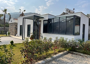 فلل بتصميم انيق - 5 غرف وصالتين - في بودروم 