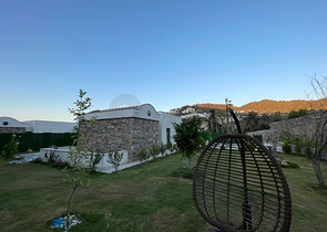 فلل بتصميم انيق - 5 غرف وصالتين - في بودروم 