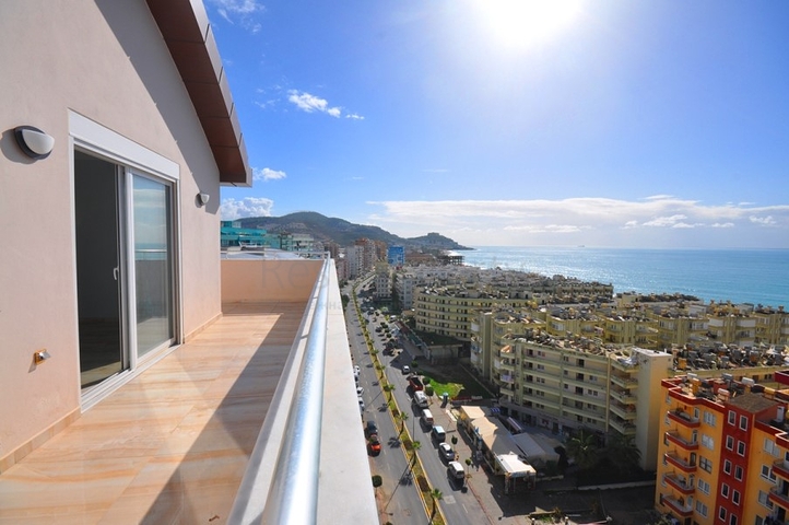 اطلالة بحر - دوبلكس 3 غرف وصالة - في مهموتلار / الانيا 