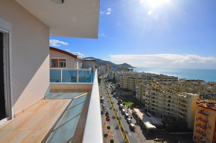 اطلالة بحر - دوبلكس 3 غرف وصالة - في مهموتلار / الانيا 