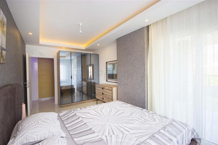 مطبخ منفصل - شقة 3 غرف نوم وصالة - مع الاثاث - في مهموتلار / الانيا 