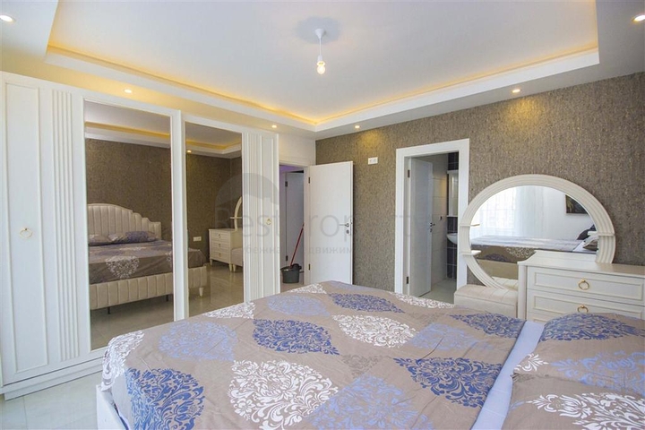 مطبخ منفصل - شقة 3 غرف نوم وصالة - مع الاثاث - في مهموتلار / الانيا 