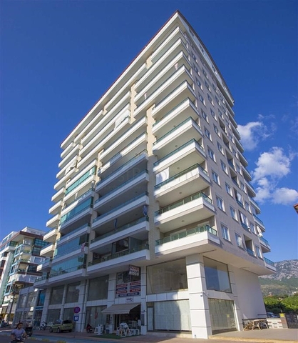 مطبخ منفصل - شقة 3 غرف نوم وصالة - مع الاثاث - في مهموتلار / الانيا 