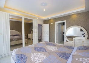 مطبخ منفصل - شقة 3 غرف نوم وصالة - مع الاثاث - في مهموتلار / الانيا 