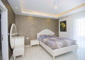 مطبخ منفصل - شقة 3 غرف نوم وصالة - مع الاثاث - في مهموتلار / الانيا 