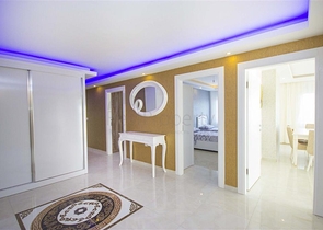 مطبخ منفصل - شقة 3 غرف نوم وصالة - مع الاثاث - في مهموتلار / الانيا 